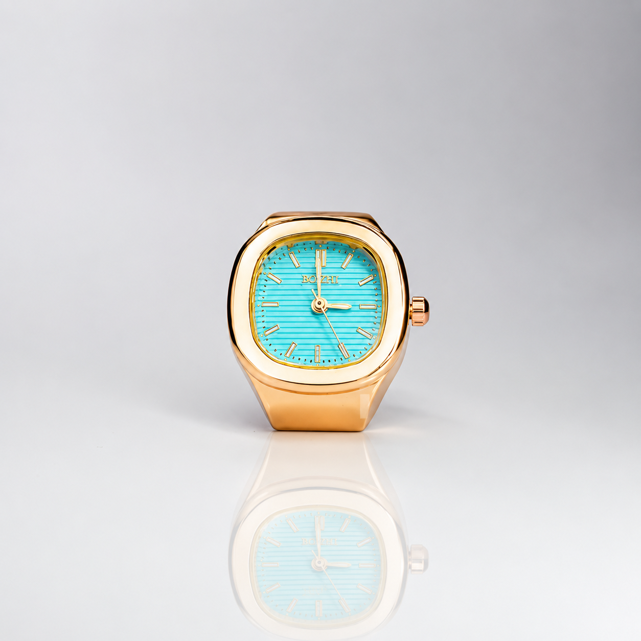 AURIX | LUXE